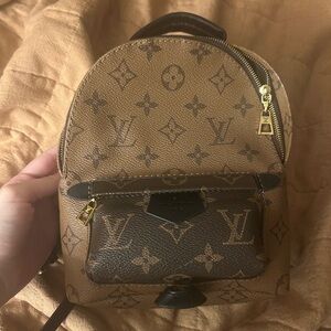 Louis Vuitton Black Interior Label